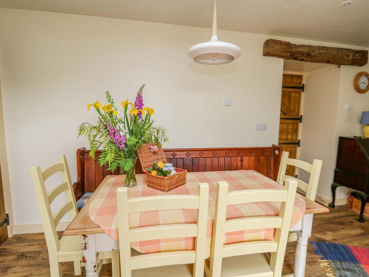 Villa Buzzards Breg à Builth Wells Extérieur photo