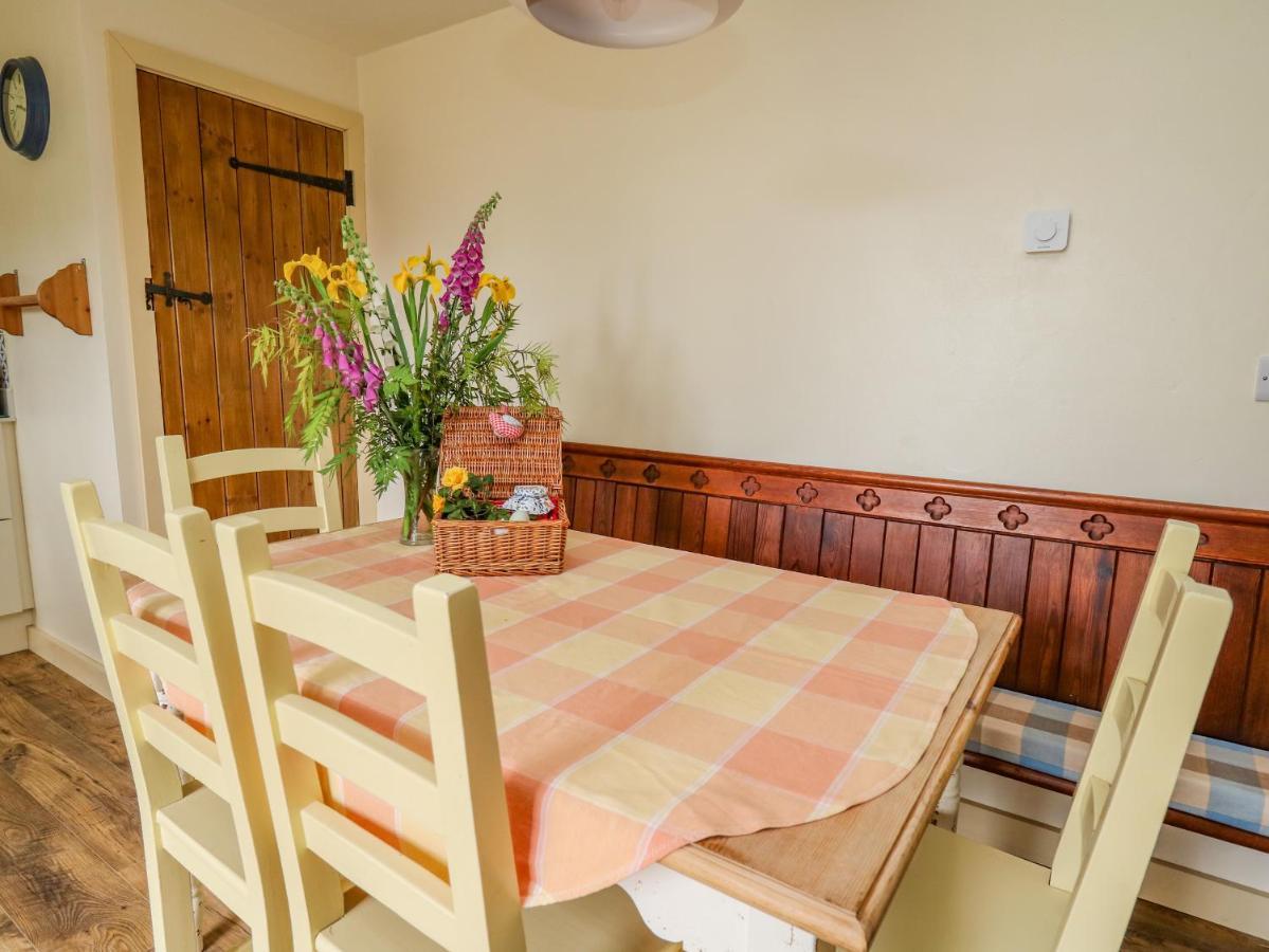Villa Buzzards Breg à Builth Wells Extérieur photo
